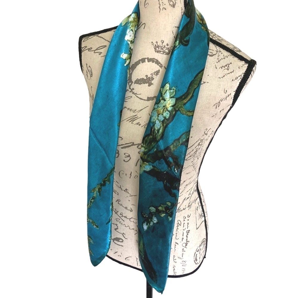 💖 Oversized boho satin blue Floral print print hair neck scarf whimsical - Picture 11 of 15